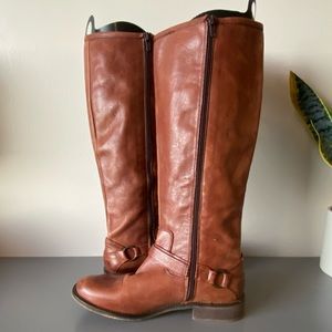 Hinge tall brown leather boots - Size 9.5